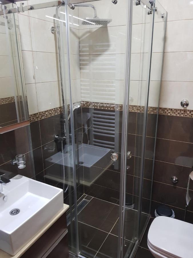 Hotel Kutko Pančevo Εξωτερικό φωτογραφία