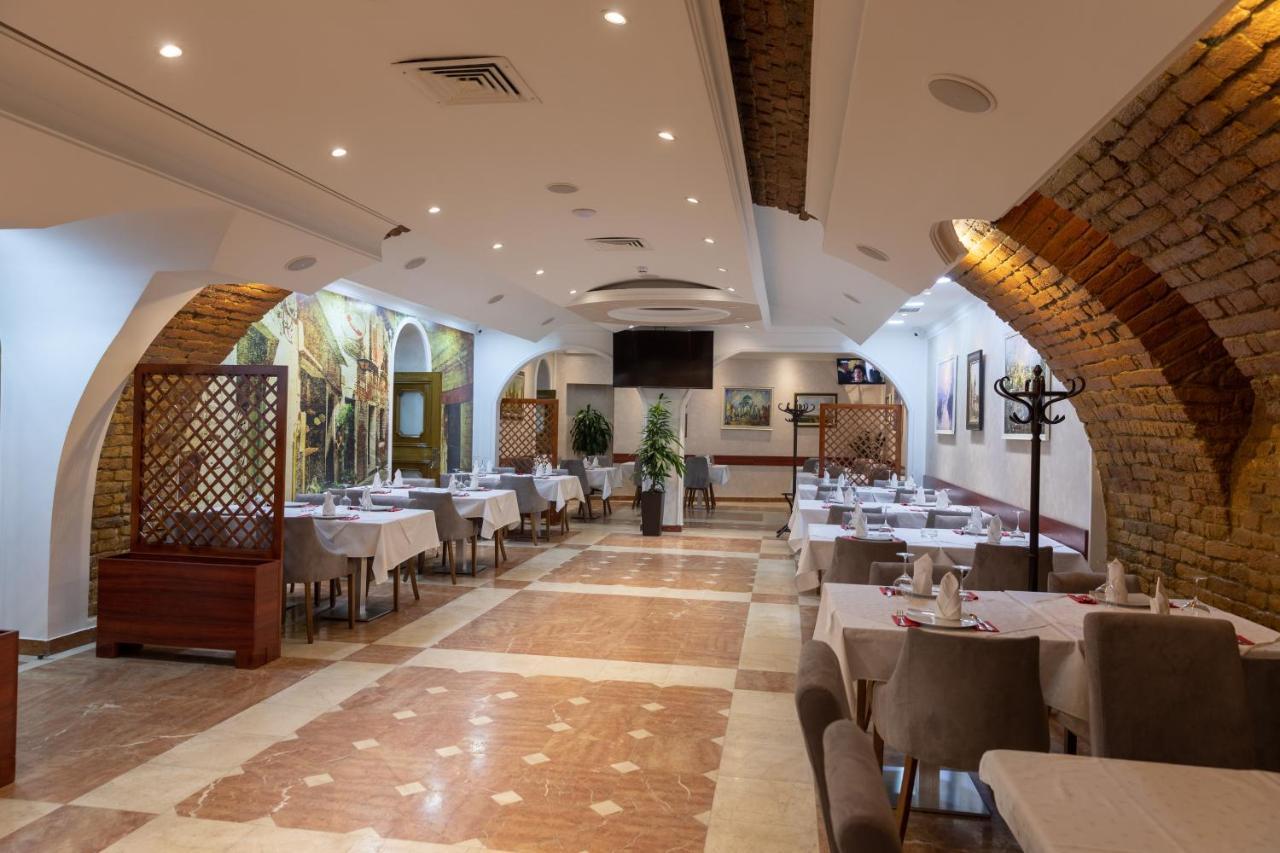 Hotel Kutko Pančevo Εξωτερικό φωτογραφία